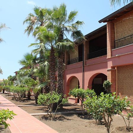 Le Dune Residence Santa Maria Del Focallo Exterior foto